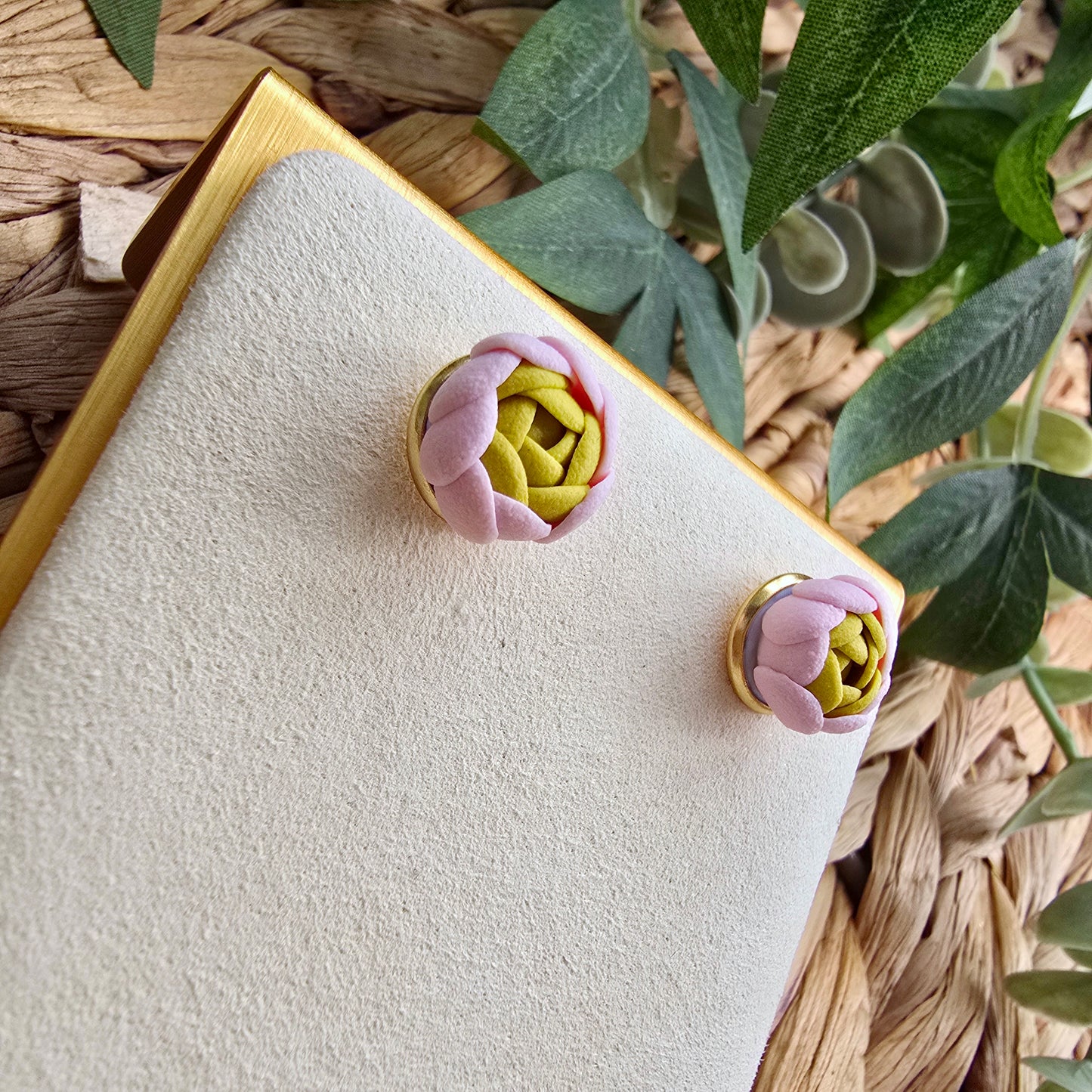 The Ranunculus Collection - Ranunculus Studs